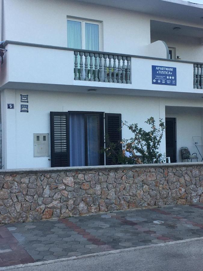 Tustica Apartment